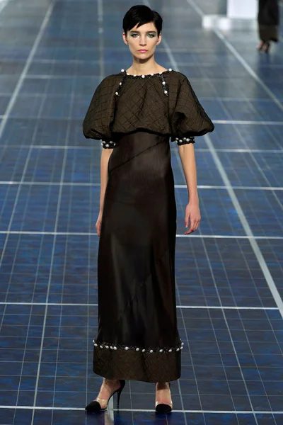 Look 70